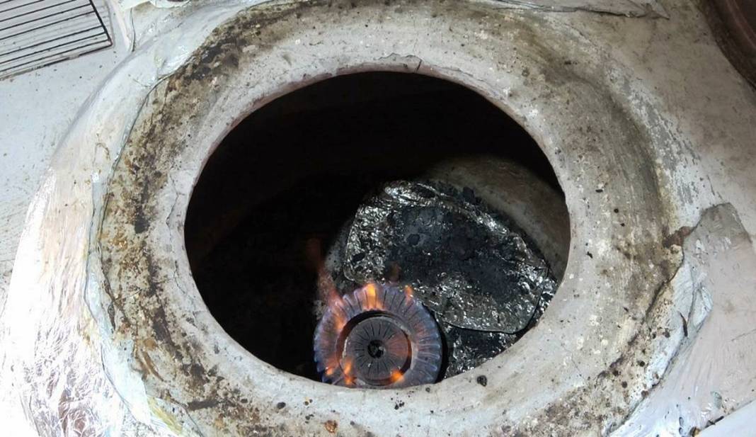 Haftada sadece 2 gün kapısını açan dükkanda sabah 8'de kuyruklar başlıyor 3